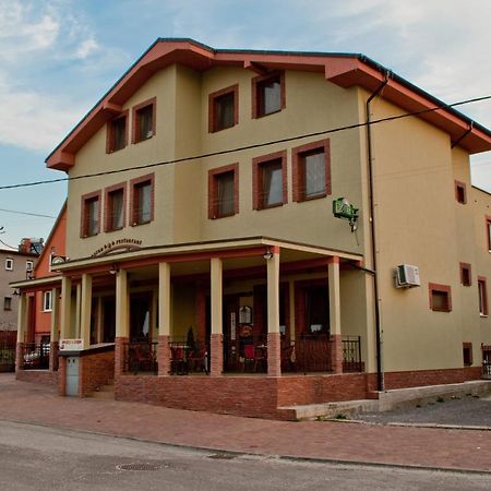 Penzion Kozak B&B Sebedražie Εξωτερικό φωτογραφία