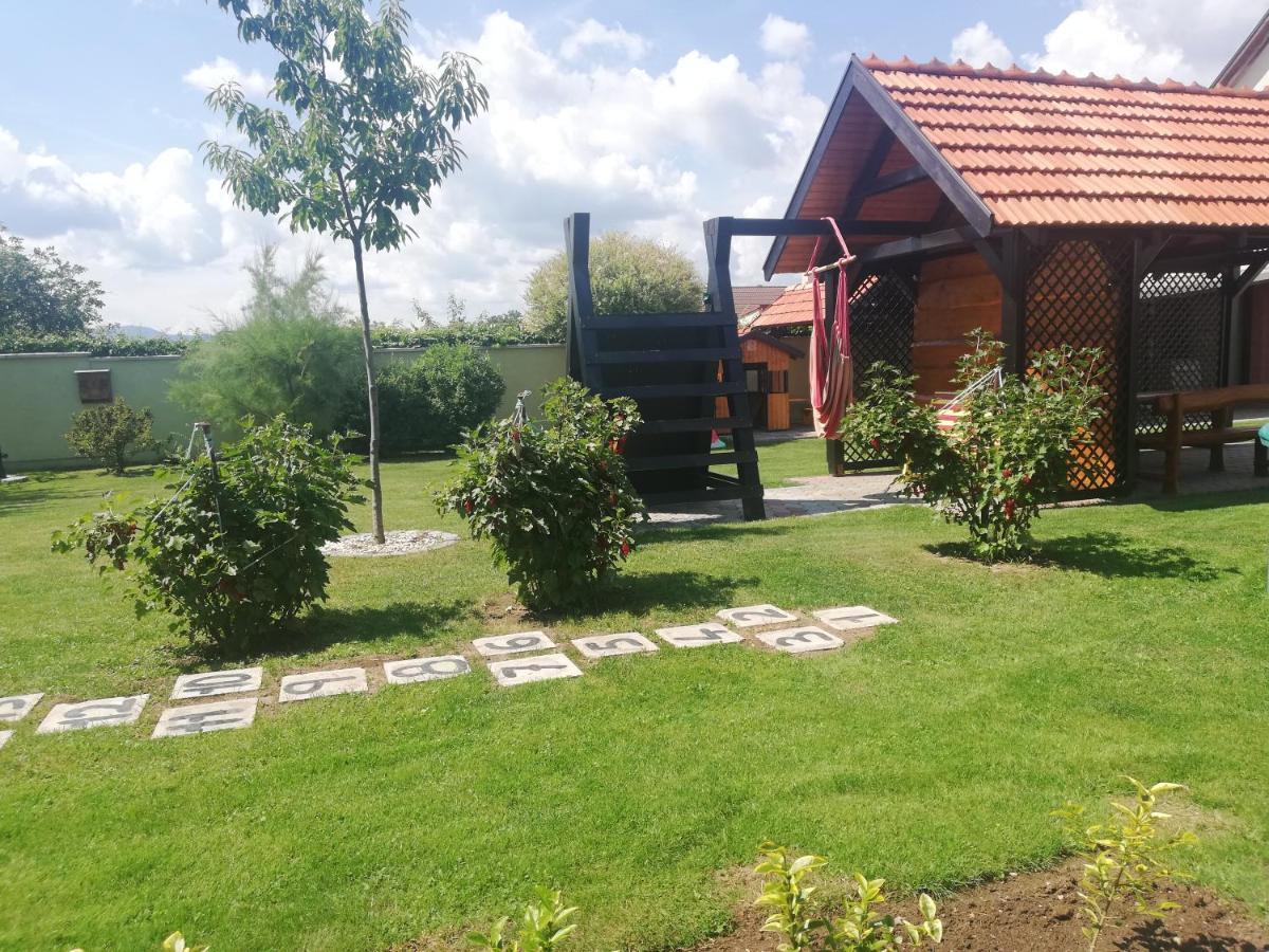 Penzion Kozak B&B Sebedražie Εξωτερικό φωτογραφία